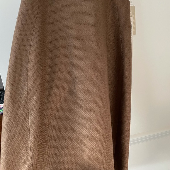 Stunning Worth silk dress NWT Size 8. - Picture 2 of 7